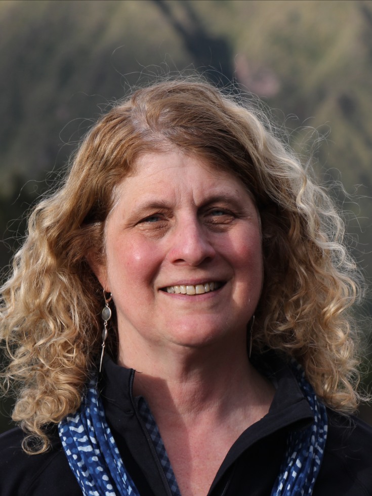 Jessica Brown ’81