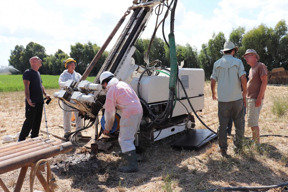 Sediment coring in western Sardinia